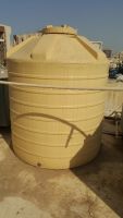 خزان مياه فايبر مستعمل للبيع - 1000 جالون