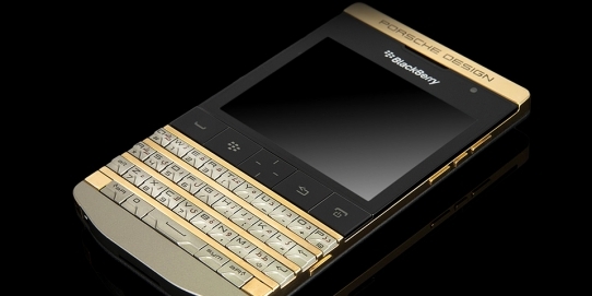 For sale:BlackBerry Porsche Design P9981 With special vip pin And Arab