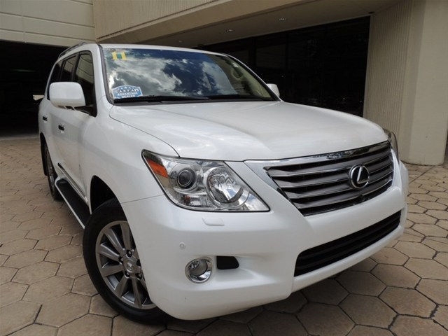 Sales 2011 Lexus LX 570 Full Options